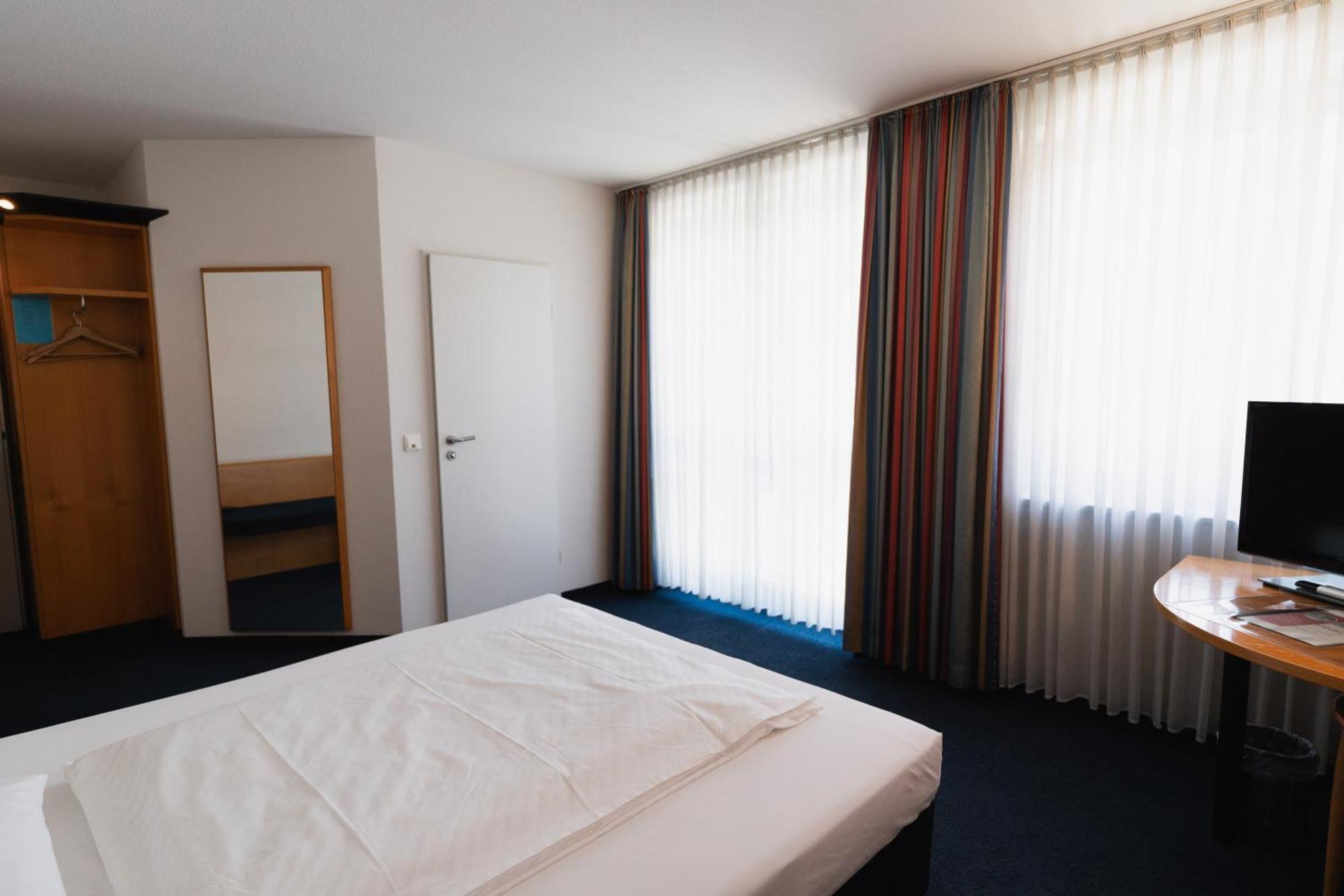 Hotel Am Weiher Erkelenz Ngoại thất bức ảnh